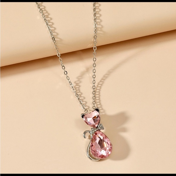 NWT Brand New Gorgeous Rhinestone Cat Necklace Amazing Quality Pendant And Chain - Picture 4 of 9